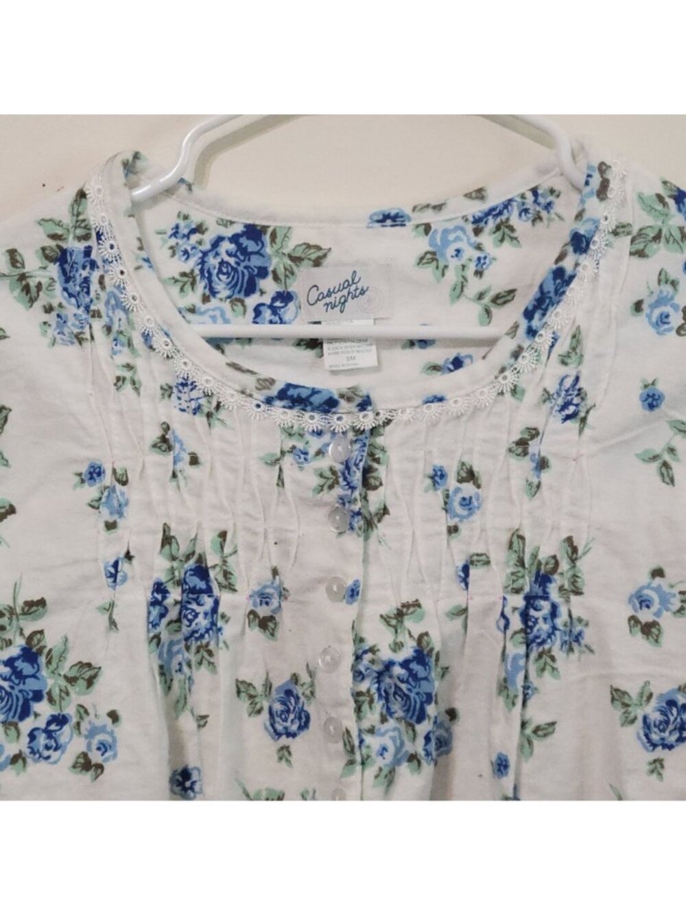 Vtg Casual Nights Blue Floral Cotton Flannel Nightgown Size Small Lace Pintucks - Picture 8 of 11
